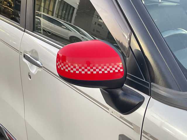 ダイハツ キャスト スポーツ SAⅡ 岩手県 2017(平29)年 9.5万km パールホワイトⅢ ４ＷＤ/純正オーディオ CUK-W66D/　CD/USB/AUX/ＥＴＣ/本革巻ステアリング/パドルシフト/シートヒーター（Ｄ＋Ｎ席）/ハーフレザー/コーナーセンサー/純正フロアマット/プッシュスタート/アイドリングストップ/オートライト/ＬＥＤヘッドライト/純正アルミホイール/フォグランプ/ドアバイザー/スマートキー/スペアキー×１/ダブルサイドエアバッグ/横滑り防止機能/盗難防止機能