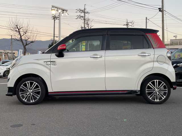 ダイハツ キャスト スポーツ SAⅡ 長野県 2017(平29)年 9.5万km パールホワイトⅢ ４ＷＤ/純正オーディオ CUK-W66D/　CD/USB/AUX/ＥＴＣ/本革巻ステアリング/パドルシフト/シートヒーター（Ｄ＋Ｎ席）/ハーフレザー/コーナーセンサー/純正フロアマット/プッシュスタート/アイドリングストップ/オートライト/ＬＥＤヘッドライト/純正アルミホイール/フォグランプ/ドアバイザー/スマートキー/スペアキー×１/ダブルサイドエアバッグ/横滑り防止機能/盗難防止機能