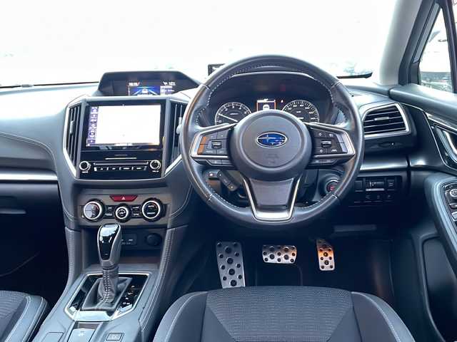 スバル インプレッサ スポーツ 2．0i－S アイサイト 富山県 2018(平30)年 5.5万km クォーツブルーP 禁煙車/４ＷＤ/STiリップスポイラー/純正メモリナビ/（DVD/Bluetooth/フルセグTV/USB/ipod/Carplay)/アイサイト/プッシュスタート/スマートキー×２/デイライト/ＥＴＣ/パドルシフト/ＬＥＤヘッドライト/純正フロアマット/純正アルミホイール/オートブレーキホールド/フォグランプ