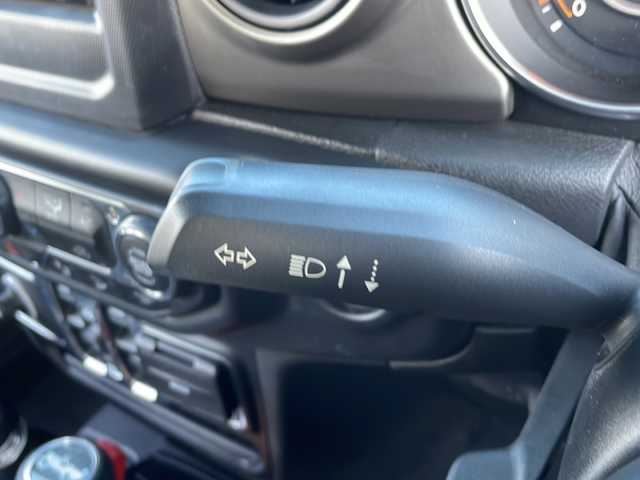 クライスラー・ジープ ジープ ラングラー アンリミテッド ウィリス 山口県 2020(令2)年 3.4万km ブラック 4WD/7インチタッチパネルモニター/・AM/FM/Bluetooth/USB/AUX/バック/サイドカメラ/ETC/前後ドライブレコーダー/純正ラバーフロアマット/17インチ純正アルミホイール/スマートキー・スペアキー有/プッシュアップスタート/フロントリアフォグランプ/オートライト/ヒルスタートアシスト/ヒルディセントコントロール/横滑り防止装置/アダプティブクルーズコントロール/衝突被害軽減システム/リアパークアシスト/取扱説明書/保証書/記録簿