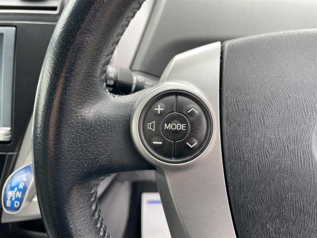 トヨタ プリウス α S ツーリングセレクション 鳥取県 2012(平24)年 9.8万km ブラック (株)IDOMが運営する【じしゃロン鳥取店】の自社ローン専用車両になります。こちらは現金またはオートローンご利用時の価格です。自社ローンご希望の方は別途その旨お申付け下さい/純正8インチナビ（NHZN-X62G）/・フルセグ/CD/DVD/BT/バックカメラ/LEDヘッドライト/オートライト/純正フォグランプ/革巻きステアリング/純正17インチAW/ビルトインETC/W/S/カーテンエアバック/スマートキー/プッシュスタート