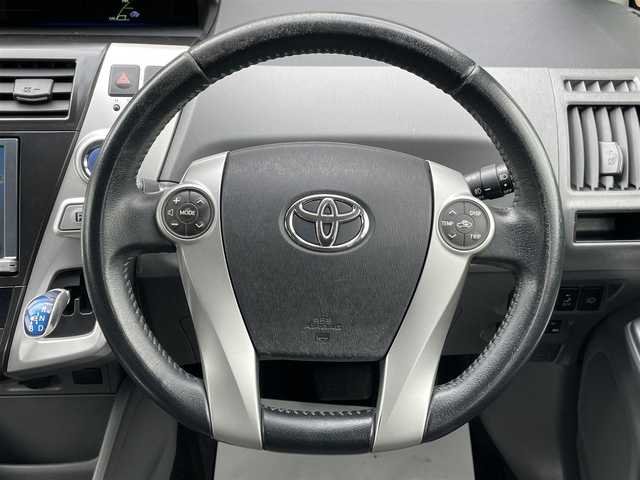トヨタ プリウス α S ツーリングセレクション 鳥取県 2012(平24)年 9.8万km ブラック (株)IDOMが運営する【じしゃロン鳥取店】の自社ローン専用車両になります。こちらは現金またはオートローンご利用時の価格です。自社ローンご希望の方は別途その旨お申付け下さい/純正8インチナビ（NHZN-X62G）/・フルセグ/CD/DVD/BT/バックカメラ/LEDヘッドライト/オートライト/純正フォグランプ/革巻きステアリング/純正17インチAW/ビルトインETC/W/S/カーテンエアバック/スマートキー/プッシュスタート