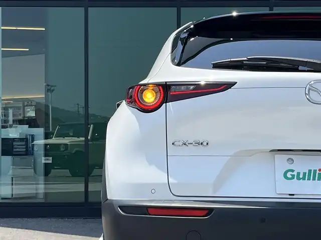 マツダ ＣＸ－３０ XD Lパッケージ 香川県 2019(令1)年 6万km スノーフレイクホワイトパールマイカ 登録時走行距離：59623km/純正ディスプレイオーディオ/　CD DVD BT フルセグTV/全方位カメラ/BOSEプレミアムサウンド/衝突被害軽減装置/レーンキープアシスト/レーダークルーズコントロール/クリアランスソナー/ブラインドスポットモニター/ヘッドアップディスプレイ/LEDヘッドライト/オートライト/オートハイビーム/ブラックレザーシート/シートヒーター/パワーシート/シートメモリ/電子パーキングブレーキ/ETC/革巻ステアリング/ステアリングリモコン/ステアリングヒーター/パドルシフト/MTモード付AT/アイドリングストップ/横滑り防止装置/プッシュスタート/スマートキー