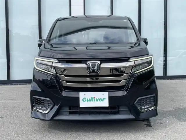 ホンダ ステップワゴン スパーダ クルスピセンシング 大阪府 2020(令2)年 3.1万km プレミアムスパークルブラックパール 純正９インチナビ/   フルセグTV/CD/DVD/Bluetooth/USB/バックモニター/衝突軽減ブレーキ/横滑り防止装置/前席シートヒーター/両側パワースライドドア/クルーズコントロール/レーンキープアシスト/ステアリングスイッチ/前後ドライブレコーダー/ハーフレザーシート/純正17インチアルミホイール/純正フロアマット/プッシュスタート/スマートキー/ＥＴＣ/ＬＥＤライト/禁煙車