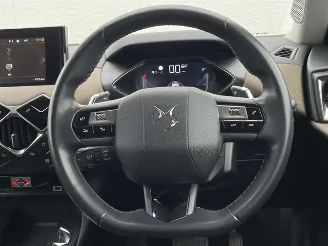 ＤＳオートモビル ＤＳ３ クロスバック ソーシック 東京都 2020(令2)年 4.6万km シルバー ディスプレイオーディオ/Apple Car play/Android Auto/ミラーリンク/バックカメラ/アダプティブLED/DRIVEモード/オートライト/Wチャージ/ブラインドスポット/レーンキープアシスト