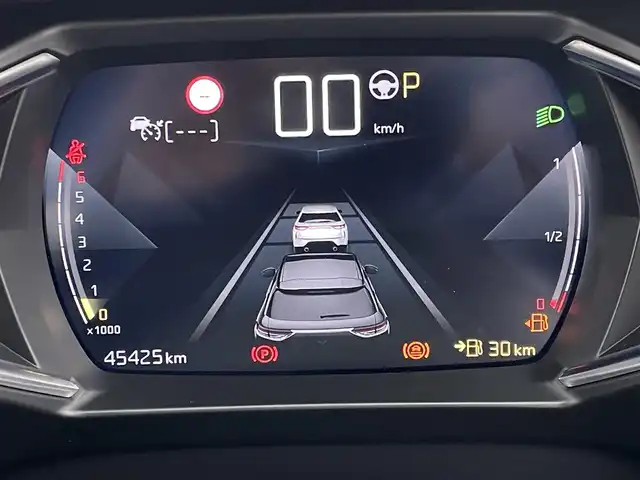 ＤＳオートモビル ＤＳ３ クロスバック ソーシック 東京都 2020(令2)年 4.6万km シルバー ディスプレイオーディオ/Apple Car play/Android Auto/ミラーリンク/バックカメラ/アダプティブLED/DRIVEモード/オートライト/Wチャージ/ブラインドスポット/レーンキープアシスト