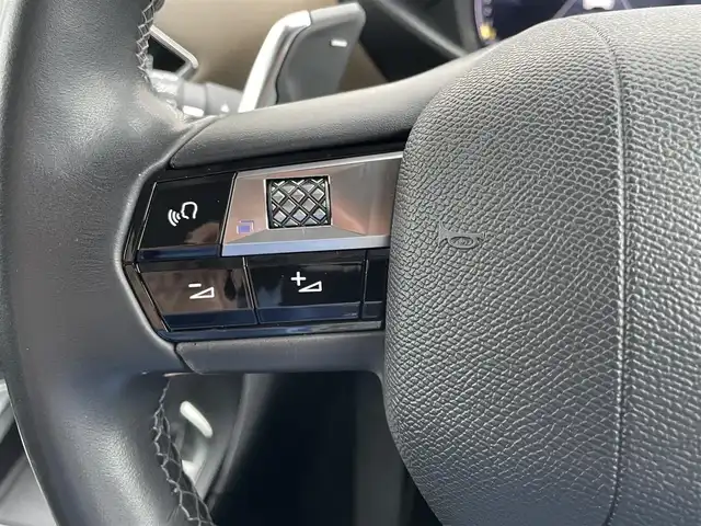 ＤＳオートモビル ＤＳ３ クロスバック ソーシック 東京都 2020(令2)年 4.6万km シルバー ディスプレイオーディオ/Apple Car play/Android Auto/ミラーリンク/バックカメラ/アダプティブLED/DRIVEモード/オートライト/Wチャージ/ブラインドスポット/レーンキープアシスト