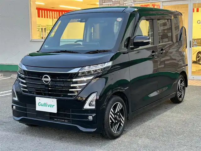 日産 ルークス ハイウェイスター X 徳島県 2024(令6)年 0.5万km ブラック 純正ワイドナビ/（BT/フルセグTV）/全方位カメラ/ETC/前方ドライブレコーダー/両側パワースライドドア/LEDヘッドライト/フォグランプ/オートハイビーム/革巻きステアリング/ステアリングスイッチ/プッシュスタート/スマートキー/スペアキー1本/純正14インチアルミホイール