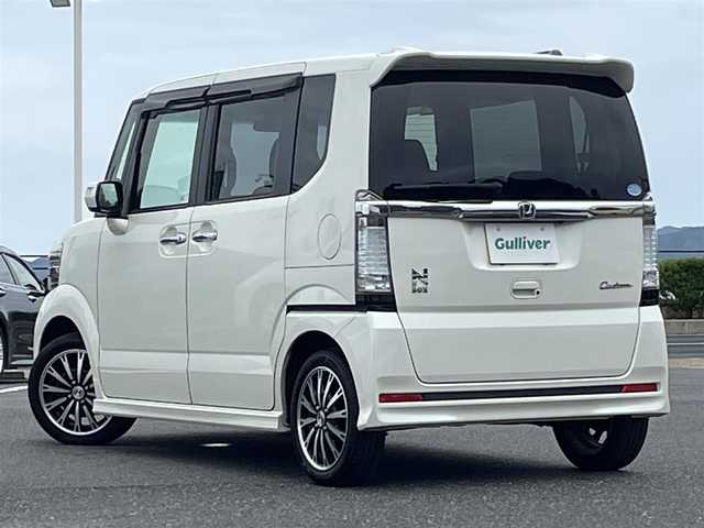 ホンダ Ｎ ＢＯＸ カスタム ターボ SSパッケージ 島根県 2013(平25)年 6.4万km プレミアムホワイトパール 登録時走行距離63972km/社外ナビ/フルセグTV/AM/FM/CD/DVD/BT/バックカメラ/両側パワースライドドア/ETC/クルーズコントロール/オートライト/HIDライト/フォグランプ/社外ドアバイザー/無限フロアマット/スペアキー