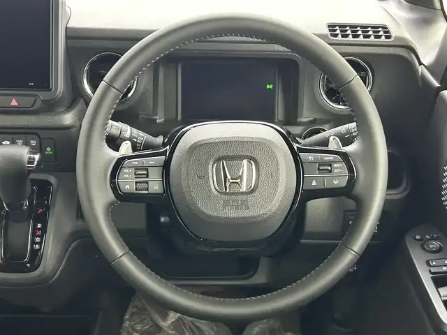 ホンダ Ｎ ＢＯＸ カスタム ターボ 福島県 2024(令6)年 0.9万km クリスタルブラックパール ワンオーナー　純正８インチＤＡ　両側電動スライドドア　シートヒーター　バックカメラ　ＬＥＤ　ヘッドライト　ハーフレザー　レーザークルーズコントロール　オートハイビーム　レーンキープ　衝突被害軽減