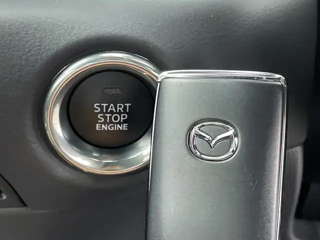 マツダ ＣＸ－５ XD エクスクルーシブモード 新潟県 2021(令3)年 5.4万km マシーングレープレミアムM マツダコネクトナビ/　フルセグTV/Bluetooth/USB/BOSEサウンドシステム/レーダークルーズコントロール/衝突被害軽減ブレーキ/レーンキープアシスト/ブラインドスポットモニター/ヘッドアップディスプレイ/パワーバックドア/前席パワーシート/レザーシート/前席シートヒーター/ステアリングヒーター/前席エアシート/前後コーナーセンサー/D席メモリーシート/パドルシフト/アイドリングストップ/横滑り防止装置/LEDヘッドライト/オートマチックハイビーム/オートライト/レザーステアリング/ステアリングスイッチ