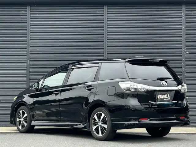 トヨタ ウィッシュ 1．8S 茨城県 2014(平26)年 13.8万km ブラック ワンオーナー/メモリナビ/バックカメラ/フルセグテレビ/ETC/純正モデリスタエアロ/3列シート/プッシュスタート/Bluetooth/SD/DS接続/SDREC/S-VSC(VSC/ABS/TRC）/ドアバイザー/スペアキー×１/純正アルミホイール/純正フロアマット/取扱説明書/保証書