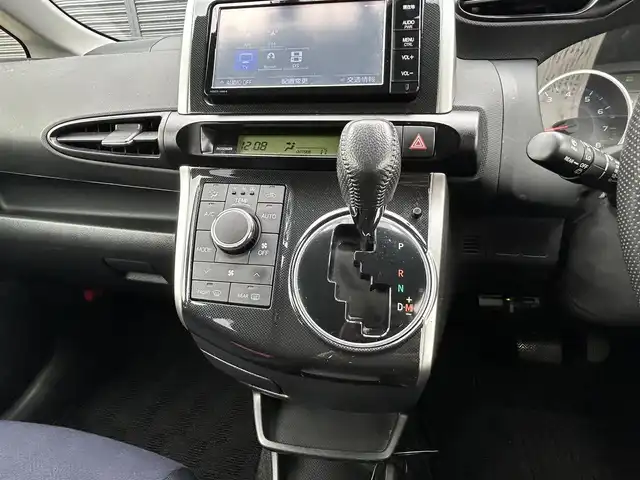 トヨタ ウィッシュ 1．8S 茨城県 2014(平26)年 13.8万km ブラック ワンオーナー/メモリナビ/バックカメラ/フルセグテレビ/ETC/純正モデリスタエアロ/3列シート/プッシュスタート/Bluetooth/SD/DS接続/SDREC/S-VSC(VSC/ABS/TRC）/ドアバイザー/スペアキー×１/純正アルミホイール/純正フロアマット/取扱説明書/保証書