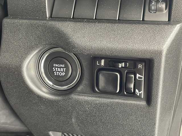 スズキ ジムニー XL 沖縄県 2018(平30)年 5.9万km ミディアムグレー 社外ナビMDV-M805L/（フルセグＴＶ、ＣＤ、ＤＶＤ、Ｂｌｕｅｔｏｏｔｈ）/バックカメラ/ＬＥＤヘッドライト/シートヒーター/プッシュスタート/スマートキー/純正フロアマット/４ＷＤ/ＡＡＣ/ヒルディセントコントロール