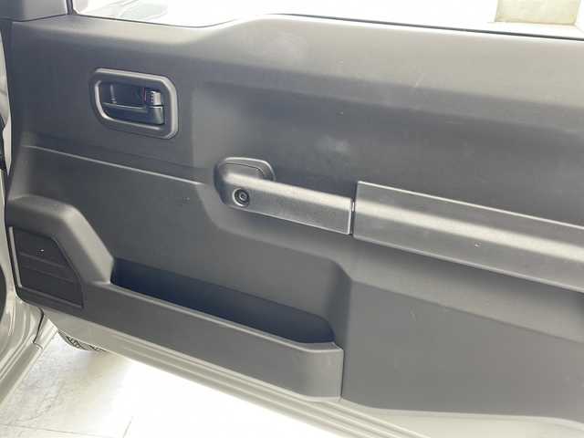 スズキ ジムニー XL 沖縄県 2018(平30)年 5.9万km ミディアムグレー 社外ナビMDV-M805L/（フルセグＴＶ、ＣＤ、ＤＶＤ、Ｂｌｕｅｔｏｏｔｈ）/バックカメラ/ＬＥＤヘッドライト/シートヒーター/プッシュスタート/スマートキー/純正フロアマット/４ＷＤ/ＡＡＣ/ヒルディセントコントロール