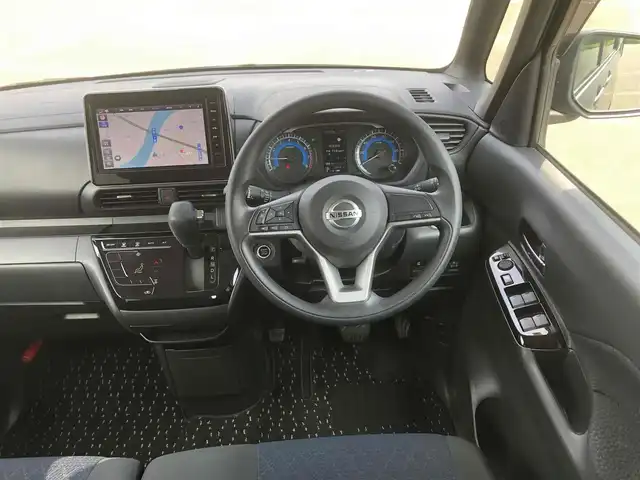 日産 ルークス ハイウェイスター X 福岡県 2023(令5)年 1.1万km チタニウムグレーメタリック インテリジェントエマージェンシーブレーキ/ワンオーナー/純正9インチナビ【MM222D-L】/　フルセグTV/Bluetooth/  Appｌe CarPlay/Android Auto/インテリジェントアラウンドビューモニター/純正ドライブレコーダー【DH5-D】/アイドリングストップ/ウィンカーミラー/純正フロアマット/ドアバイザー/プッシュスタート/両側パワースライドドア/ステアリングスイッチ/保証書/取扱説明書