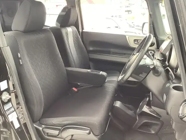 ホンダ Ｎ ＢＯＸ スラッシュ X 京都府 2014(平26)年 11.9万km スマートブラック 純正ナビ(VRM-155VFi)/　CD DVD SD BT USB フルセグＴＶ/バックカメラ/スマートキー×２/プッシュスタート/CTBA/横滑り防止装置/ステアリングヒーター/オートリトラミラー/電動バーキングブレーキ/オートライト/HIDヘッドライト/前席シートヒーター/置くだけ充電/クルーズコントロール/ETC/ステアリングリモコン/社外ドラレコ/新車保証書/取扱説明書