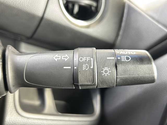 ホンダ Ｎ ＢＯＸ カスタム G L ホンダセンシング 静岡県 2017(平29)年 9.1万km クリスタルブラックパール 社外メモリナビ/・CD/・DVD/・フルセグＴＶ/・Bluetooth/・AM/・FM/主要装備/・衝突軽減/・レーンキープ/・追従クルコン/・バックカメラ/・ビルトインＥＴＣ/・ドラレコ前後/・ステリモ/・純正アルミホイール/・純正フロアマット/・キセノンヘッドライト/・オートライト/・オートハイビーム/・フォグランプ/・スマートキー/・プッシュスタート