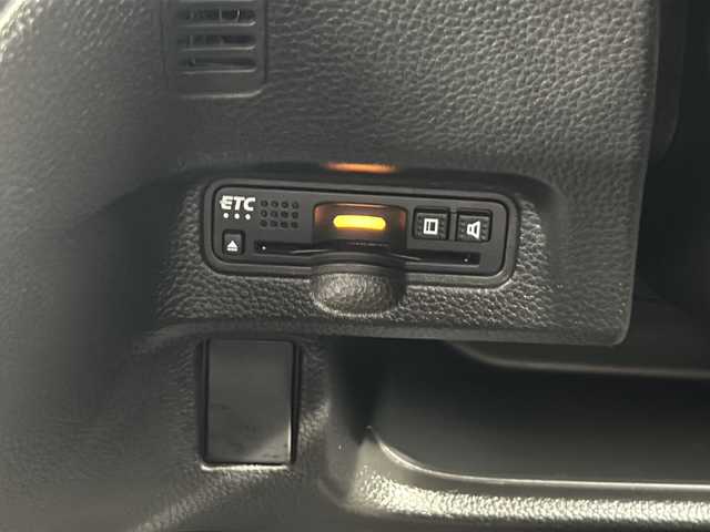 ホンダ Ｎ ＢＯＸ カスタム G L ホンダセンシング 静岡県 2017(平29)年 9.1万km クリスタルブラックパール 社外メモリナビ/・CD/・DVD/・フルセグＴＶ/・Bluetooth/・AM/・FM/主要装備/・衝突軽減/・レーンキープ/・追従クルコン/・バックカメラ/・ビルトインＥＴＣ/・ドラレコ前後/・ステリモ/・純正アルミホイール/・純正フロアマット/・キセノンヘッドライト/・オートライト/・オートハイビーム/・フォグランプ/・スマートキー/・プッシュスタート