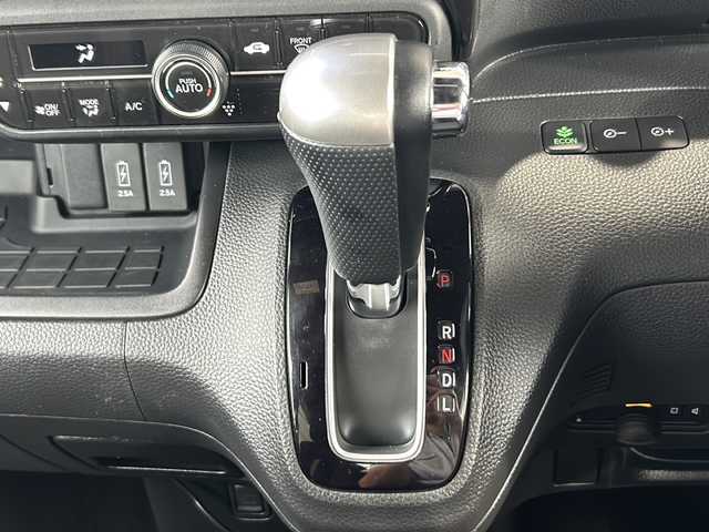 ホンダ Ｎ ＢＯＸ カスタム G L ホンダセンシング 静岡県 2017(平29)年 9.1万km クリスタルブラックパール 社外メモリナビ/・CD/・DVD/・フルセグＴＶ/・Bluetooth/・AM/・FM/主要装備/・衝突軽減/・レーンキープ/・追従クルコン/・バックカメラ/・ビルトインＥＴＣ/・ドラレコ前後/・ステリモ/・純正アルミホイール/・純正フロアマット/・キセノンヘッドライト/・オートライト/・オートハイビーム/・フォグランプ/・スマートキー/・プッシュスタート