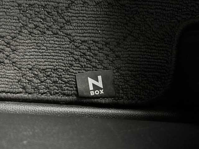 ホンダ Ｎ ＢＯＸ カスタム G L ホンダセンシング 静岡県 2017(平29)年 9.1万km クリスタルブラックパール 社外メモリナビ/・CD/・DVD/・フルセグＴＶ/・Bluetooth/・AM/・FM/主要装備/・衝突軽減/・レーンキープ/・追従クルコン/・バックカメラ/・ビルトインＥＴＣ/・ドラレコ前後/・ステリモ/・純正アルミホイール/・純正フロアマット/・キセノンヘッドライト/・オートライト/・オートハイビーム/・フォグランプ/・スマートキー/・プッシュスタート