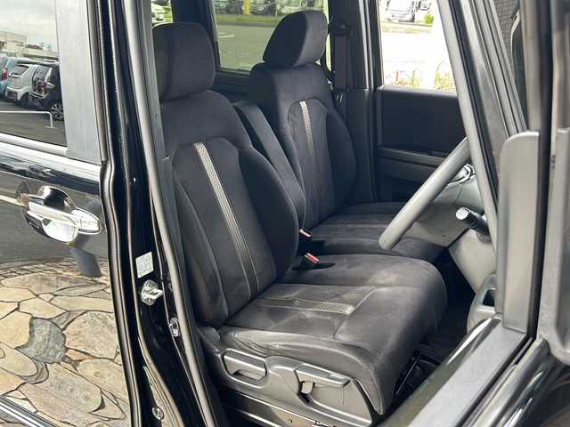 ホンダ Ｎ ＢＯＸ カスタム G L ホンダセンシング 静岡県 2017(平29)年 9.1万km クリスタルブラックパール 社外メモリナビ/・CD/・DVD/・フルセグＴＶ/・Bluetooth/・AM/・FM/主要装備/・衝突軽減/・レーンキープ/・追従クルコン/・バックカメラ/・ビルトインＥＴＣ/・ドラレコ前後/・ステリモ/・純正アルミホイール/・純正フロアマット/・キセノンヘッドライト/・オートライト/・オートハイビーム/・フォグランプ/・スマートキー/・プッシュスタート