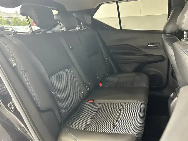 日産 キックス X 岐阜県 2021(令3)年 3.9万km ピュアブラック ワンオーナー/プロパイロット/アラウンドビューモニター/デジタルインナーミラー/ドライブレコーダー連動純正SDナビ/-BT/フルセグTV/CD/DVD/電動パーキングブレーキ/ブレーキホールド/LEDライト/ステアリングスイッチ/ハーフレザーシート/取扱説明書/保証書/記録簿/スマートキー2/ETC