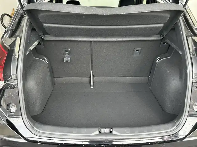 日産 キックス X 岐阜県 2021(令3)年 3.9万km ピュアブラック ワンオーナー/プロパイロット/アラウンドビューモニター/デジタルインナーミラー/ドライブレコーダー連動純正SDナビ/-BT/フルセグTV/CD/DVD/電動パーキングブレーキ/ブレーキホールド/LEDライト/ステアリングスイッチ/ハーフレザーシート/取扱説明書/保証書/記録簿/スマートキー2/ETC