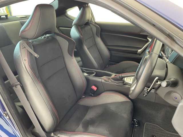 トヨタ ８６ GT リミテッド 愛知県 2015(平27)年 3.6万km アズライトブルー 純正ナビ/シートヒーター/ハーフレザー/純正アルミホイール/ＥＴＣ/パドルシフト/オートライト/革巻きステアリング/ＥＴＣ/クルーズコントロール/スマートキー/プッシュスタート