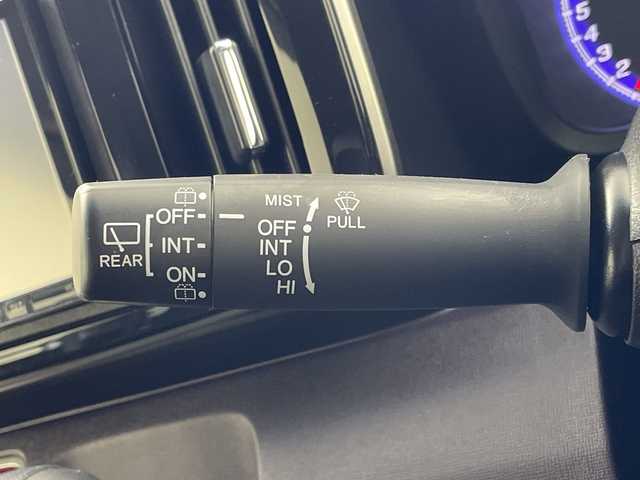 ホンダ Ｎ ＯＮＥ プレミアム Lパッケージ 岐阜県 2013(平25)年 5.5万km プレミアムホワイトパール 社外7インチメモリナビ/フルセグ/BT/DVD/純正14インチAW/LEDオートライト/フォグランプ/社外フロアマット/サイドバイザー/ブッシュスタート/アイドリングストップ/電格ミラー/ベンチシート/スマートキー/スペアキー