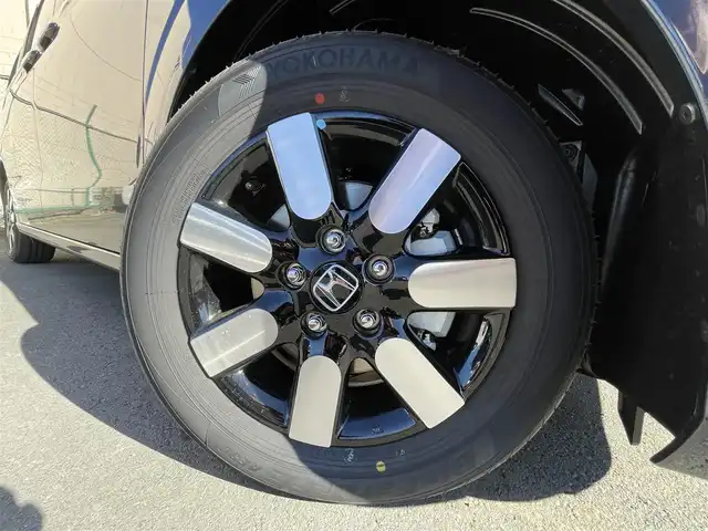 ホンダ フリード ハイブリット e:HEV AIR EX 東京都 2025(令7)年 0.1千km メテオロイドグレーメタリック 登録済未使用車　/純正9型メモリナビフルセグ/BluetoothAudio/USB/AppleCarPlay/AndroidAuto/両パワ－スライドドア　/リアサーキュレーター/ＬＥＤヘッドライト　/ホンダセンシング　/オートハイビーム　/歩行者事故低減ステアリング　/アダプティブクルーズコントロール　/パーキングセンサ-/ブラインドスポットモニター/衝突軽減ブレーキ/誤発進抑制機能/近距離衝突軽減ブレーキ/路外逸脱抑制機能/プッシュエンジンスタート/保証書＆取説/Wエアバック＆ABS