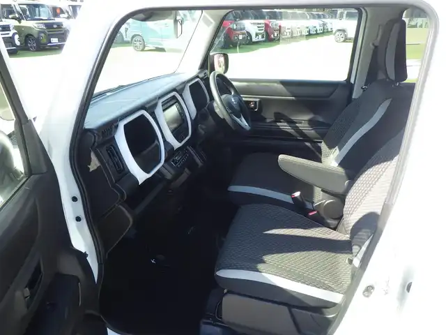 スズキ ハスラー HYBRID G 千葉県 2022(令4)年 6.2万km ピュアホワイトP スズキセーフティサポート/アイドリングストップ/社外SDナビ/ワンセグTV/【CD再生機能】/バックカメラ/前席シートヒーター/ETC/LEDヘッドライト/リアコーナーセンサー/サイド/カーテンエアバッグ/携帯リモコン