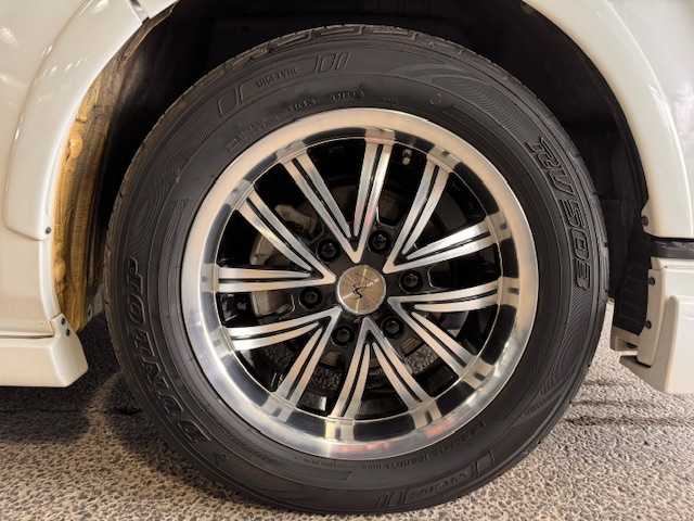 トヨタ ハイエース GL ロング 岩手県 2018(平30)年 1.7万km ホワイトパールクリスタルシャイン AIS検査済み/【2411023262】/SDナビ/フルセグ/バックカメラ/カロッツェリアモニター/アルパインフリップダウンモニター/ドラレコ/両側パワスラ/ETC/シルクブレイズマフラー/モデリスタエアロ・グリル/ケンウッドツィーター/Rスポイラー/シートカバー（社外）/カロッツェリア後部スピーカー/シルクブレイズ17インチアルミ（社外）