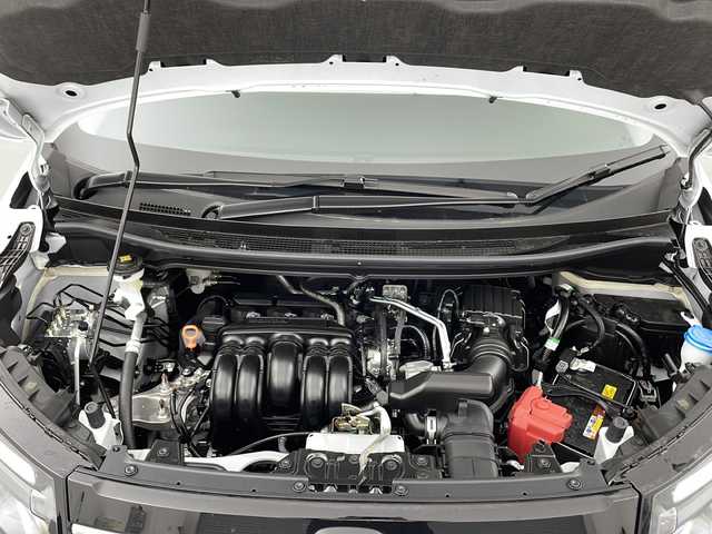 ホンダ フリード AIR 兵庫県 2024(令6)年 0.1万km未満 プラチナホワイトパール 純正ナビ/(BT/FM/AM/フルセグTV/AppleCarPlay/AndroidAuto)/オートブレーキホールド/LEDヘッドライト/後席両側パワースライドドア/後席サンシェード/レーダークルーズコントロール/衝突軽減ブレーキ（CMBS）/先行車発進お知らせ/ブラインドスポットモニター/誤発進抑制機能/後方誤発信抑制機能/保証書/取扱説明書
