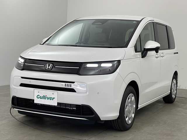 ホンダ フリード AIR 兵庫県 2024(令6)年 0.1万km未満 プラチナホワイトパール 純正ナビ/(BT/FM/AM/フルセグTV/AppleCarPlay/AndroidAuto)/オートブレーキホールド/LEDヘッドライト/後席両側パワースライドドア/後席サンシェード/レーダークルーズコントロール/衝突軽減ブレーキ（CMBS）/先行車発進お知らせ/ブラインドスポットモニター/誤発進抑制機能/後方誤発信抑制機能/保証書/取扱説明書