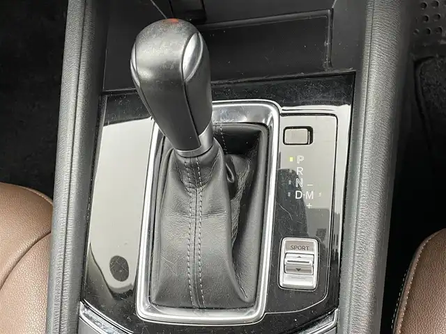 マツダ ＣＸ－５ 20S プロアクティブ 熊本県 2018(平30)年 5.2万km スノーフレイクホワイトパールマイカ 禁煙車　/社外前方ドライブレコーダー　/全周囲カメラ　/ＥＴＣ２．０　/純正ナビ（ＣＤ・ＤＶＤ・フルセグ・ＢＴ・ＡＵＸ）/USB入力端子/前後クリアランスソナー　/ブラインドスポットモニター　/衝突軽減ブレーキ　/レーンキープアシスト/横滑り防止/車間認知システム/追従機能付クルーズコントロール/交通標識認識システム/電動パーキング/ブレーキホールド/パワーバックドア/純正フロアマット/純正１７インチAW/オートライト/LEDヘッドライト/スマートキー/プッシュスタート/スペアキー1本