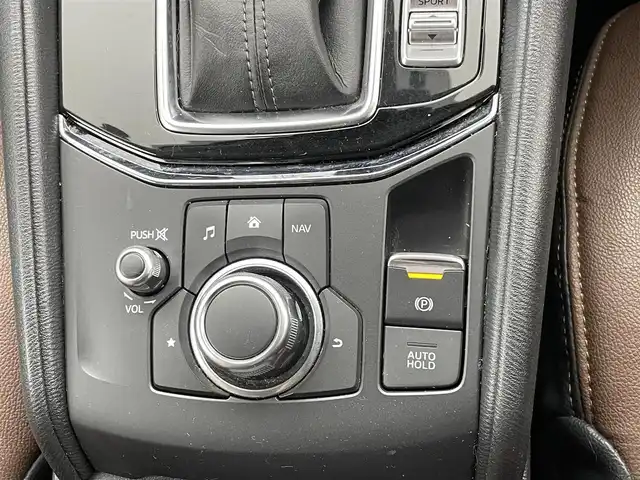 マツダ ＣＸ－５ 20S プロアクティブ 熊本県 2018(平30)年 5.2万km スノーフレイクホワイトパールマイカ 禁煙車　/社外前方ドライブレコーダー　/全周囲カメラ　/ＥＴＣ２．０　/純正ナビ（ＣＤ・ＤＶＤ・フルセグ・ＢＴ・ＡＵＸ）/USB入力端子/前後クリアランスソナー　/ブラインドスポットモニター　/衝突軽減ブレーキ　/レーンキープアシスト/横滑り防止/車間認知システム/追従機能付クルーズコントロール/交通標識認識システム/電動パーキング/ブレーキホールド/パワーバックドア/純正フロアマット/純正１７インチAW/オートライト/LEDヘッドライト/スマートキー/プッシュスタート/スペアキー1本