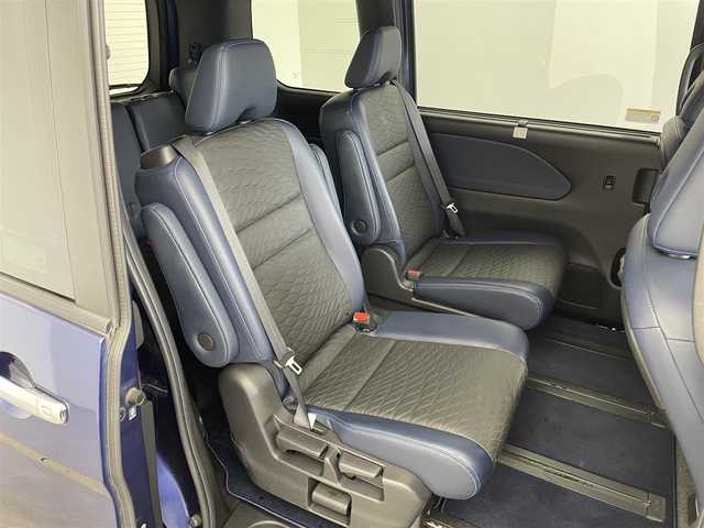 日産 セレナ e-パワー オーテック セーフティPKG 埼玉県 2020(令2)年 2.5万km 青Ⅱ 純正SD10インチナビ/CD DVD BT フルセグTV/アラウンドビューカメラ/純正フリップダウンモニター/衝突軽減ブレーキ/プロパイロット/インテリジェントパーキングアシスト/ブラインドスポットモニター/踏み間違い防止/オーテック専用シート/シートヒーター/ステアリングヒーター/両側パワースライドドア/スマートキー/LEDオートライト/ETC