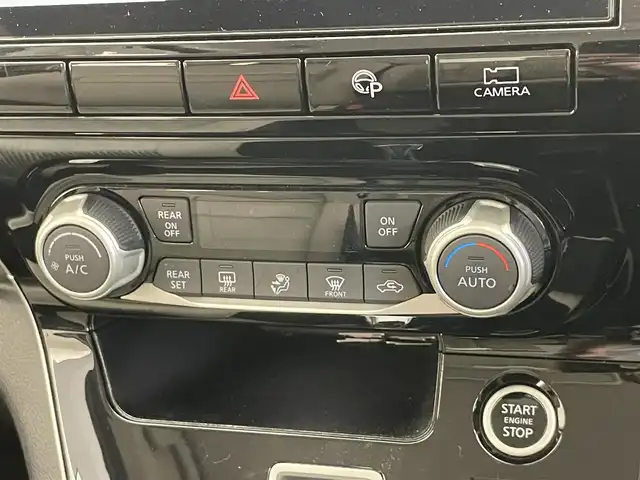 日産 セレナ ハイウェイスター 愛知県 2020(令2)年 6.4万km ダークメタルグレー 純正１０型ナビ　フルセグＴＶ　純正後席モニター　全方位カメラ　プロパイロット　セーフティパックＢ　両側パワースライドドア　パーキングアシスト　コーナーセンサー　衝突軽減　純正ドラレコ　ＥＴＣ　禁煙車
