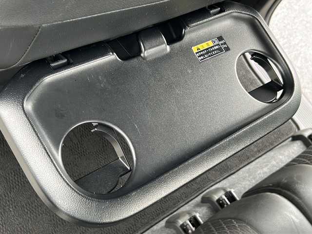 スズキ スペーシア カスタム HYBRID XS 茨城県 2020(令2)年 1.9万km ピュアホワイトパール/ブラック2トーン 社外メモリナビ【CN-E330D】/(TV・CD・BT・ラジオ再生)/両側パワースライドドア/衝突被害軽減システム/コーナーセンサー/ハーフレザーシート/シートヒーター/オートライト/LEDヘッドライト/純正アルミホイール15インチ/アイドリングストップ/純正フロアマット/横滑り防止/保証書/取扱説明書