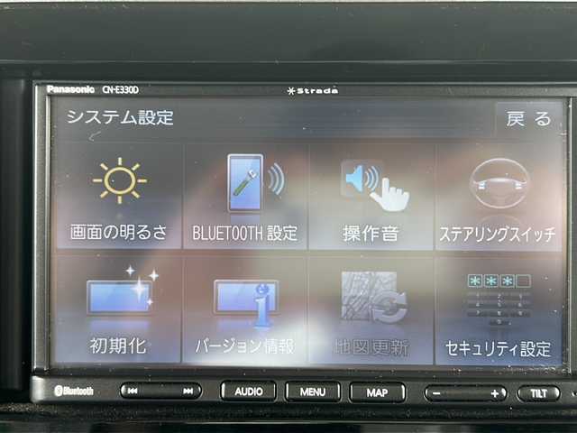 スズキ スペーシア カスタム HYBRID XS 茨城県 2020(令2)年 1.9万km ピュアホワイトパール/ブラック2トーン 社外メモリナビ【CN-E330D】/(TV・CD・BT・ラジオ再生)/両側パワースライドドア/衝突被害軽減システム/コーナーセンサー/ハーフレザーシート/シートヒーター/オートライト/LEDヘッドライト/純正アルミホイール15インチ/アイドリングストップ/純正フロアマット/横滑り防止/保証書/取扱説明書