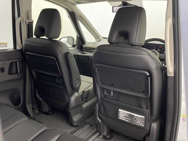 日産 セレナ ハイウェイスター V Vセレクション 栃木県 2024(令6)年 0.1万km未満 プリズムホワイト プロパイロット/・レーンアシスト/・ハンドル支援/・クリアランスソナー/・レーダークルーズコントロール/・オートホールド/・衝突軽減ブレーキ/・標識認識機能/全周囲カメラ/オートマチックハイビーム/両側パワースライドドア/デジタルインナーミラー/電子パーキング/LEDヘッドライト/本革巻ハンドル/パドルシフト/ステアリングスイッチ/プッシュスタート/アイドリングストップ/オートエアコン/電動格納ミラー/スマートキー/純正16インチアルミホイール