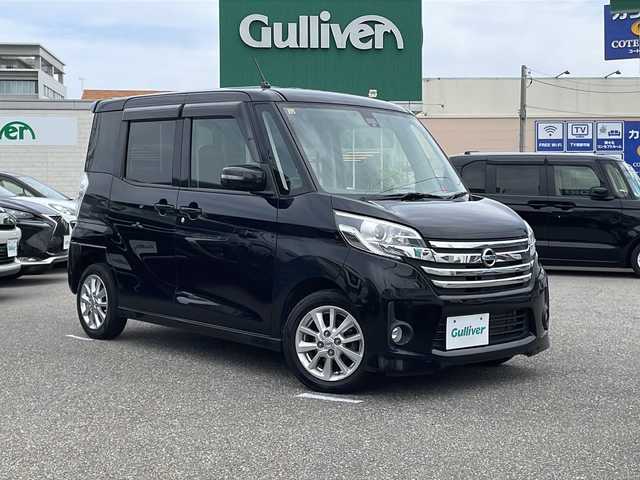 日産 デイズ ルークス HWS X Vセレ +SeftyⅡ 石川県 2015(平27)年 4.3万km ブラック 社外ナビ（CN-R300WD）/　・フルセグ・CD・DVD・USB・Bluetooth・AUX/アラウンドビューモニター/D席シートヒーター/助手席側パワースライドドア/ETC/４WD/純正１４インチAW/ドアバイザー/社外フロアマット/プッシュスタート/スマートキー/キセノンヘッドライト/フォグランプ/オートライト