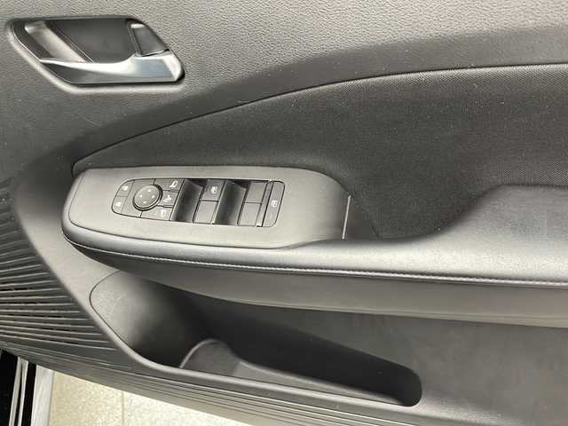 日産 ノート X 宮崎県 2021(令3)年 3.9万km スーパーブラック 禁煙車/ワンオーナー/エマージェンシーブレーキ/純正9型ディスプレイオーディオナビTV/（NissanConnectナビゲーションシステム/統合型インターフェースディスプレイ/USB/HDMI/FMAM/フルセグTV)/純正ビルトイン2.0ETC/純正ドライブレコーダー/純正セキュリティアラーム/純正LEDオートライト/純正LEDフォグ/純正16インチアルミ/純正フロアマット/プロパイロット/アラウンドビューモニター/ブラインドスポットモニター/クリアランスソナー/パーキングアシスト/スマートルームミラー/電子パーキング/オートホールド/ブラックレザーシート/ステアリングヒーター/本革巻ハンドル/オートエアコン/インテリジェントキー/プッシュエンジンスタート/スペアキー/新車時保証書/取扱い説明書
