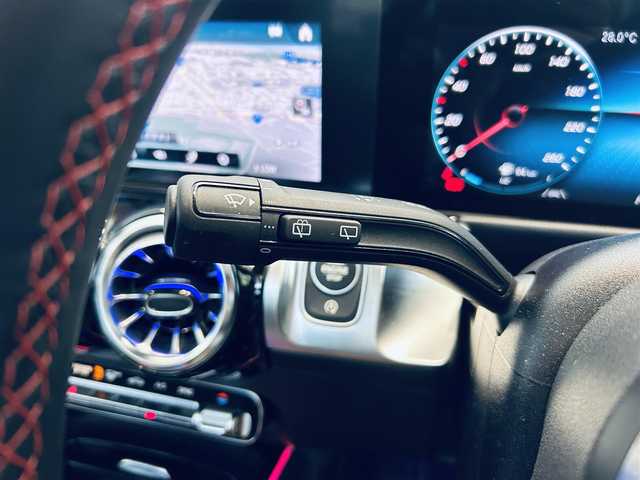 メルセデス・ベンツ Ｍ・ベンツ ＧＬＢ１８０ AMGライン 大阪府 2022(令4)年 0.9万km コスモスブラック サンルーフ/レーダーセーフティP/ハーフレザー/シートヒーター/純正ナビ/TV/360度カメラ/ACC/純正19インチAW/LEDヘッドライト/アンビエントライト/電動リアゲート/ブラインドスポット