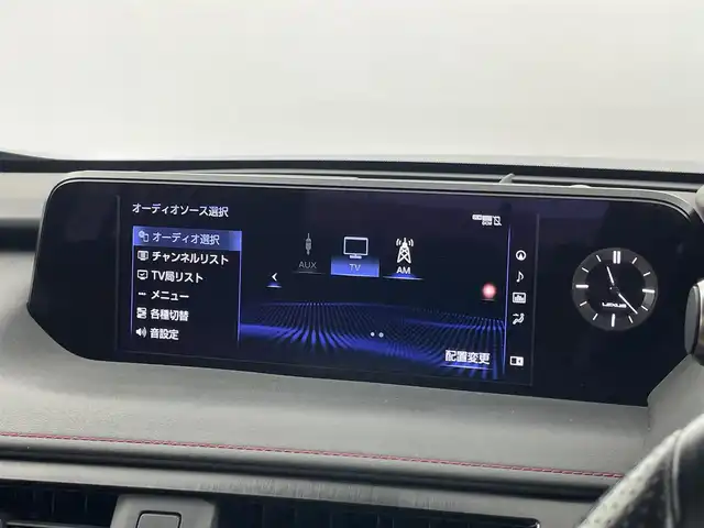 レクサス ＵＸ 250h Fスポーツ 埼玉県 2020(令2)年 5.7万km グラファイトブラックガラスフレーク サンルーフ　メーカーナビ　パノラミックビューモニター　ＢＳＭ　赤レザーシート　ビルトインＥＴＣ２．０　セーフティシステムプラス　ステアリングヒーター　メモリシート　シートヒーター　ベンチレーション