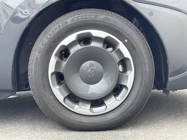 トヨタ シエンタ ハイブリッド Z 群馬県 2022(令4)年 1.4万km ダークグレー トヨタセーフティセンス/・プリクラッシュセーフティ/・レーダークルーズコントロール/・レーントレーシングアシスト/・アダプティブハイビームシステム/・ロードサインアシスト/トヨタチームメイト/・アドバンストパーク/純正8inchディスプレイオーディオ（地図機能有）/　　Bluetooth/FM/AM/USB/Miracast/    AppleCarPlay/AndroidAuto/パノラミックビューモニター（床下透過表示機能付）/両側ハンズフリーパワースライドドア/オートLEDヘッドライト/ブラインドスポットモニター/パーキングサポートブレーキ/クリアランスソナー/本革巻きステアリング/スマートキー/ビルドインETC