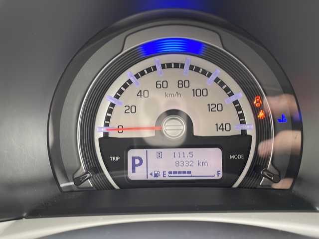 スズキ ハスラー G 埼玉県 2018(平30)年 0.9万km ムーンライトバイオレットパールメタリック/ホワイト2トーンルーフ 登録時8332ｋｍ/ルーフ白/ワンオーナー/社外ナビ（CN-RA04D)/ ・AM/FM/CD/DVD/BT/フルセグTV/衝突軽減ブレーキ/レーンキープアシスト/ドライブレコーダー/前席シートヒーター/プッシュスタート/スマートキー×２/アイドリングストップ/横滑り防止/ウィンカーミラー/純正フロアマット/保証書