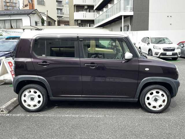 スズキ ハスラー G 埼玉県 2018(平30)年 0.9万km ムーンライトバイオレットパールメタリック/ホワイト2トーンルーフ 登録時8332ｋｍ/ルーフ白/ワンオーナー/社外ナビ（CN-RA04D)/ ・AM/FM/CD/DVD/BT/フルセグTV/衝突軽減ブレーキ/レーンキープアシスト/ドライブレコーダー/前席シートヒーター/プッシュスタート/スマートキー×２/アイドリングストップ/横滑り防止/ウィンカーミラー/純正フロアマット/保証書