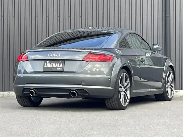 アウディ ＴＴクーペ 2．0 TFSI クワトロ 福島県 2015(平27)年 8.4万km モンスーングレーメタリック ４WD/アウディバーチャルコックピット/LEDヘッドライト/純正ナビ(CD/DVD/BT/SD/AUX)/フルセグTV/バックカメラ/前方ドライブレコーダー/パドルシフト/パワーシート/クルーズコントロール/ステアリングスイッチ/純正19AW/取扱説明書/保証書/スペアキー